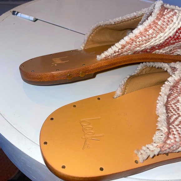 NWOB Beek Mamu slide sandals size 10 - Picture 7 of 9